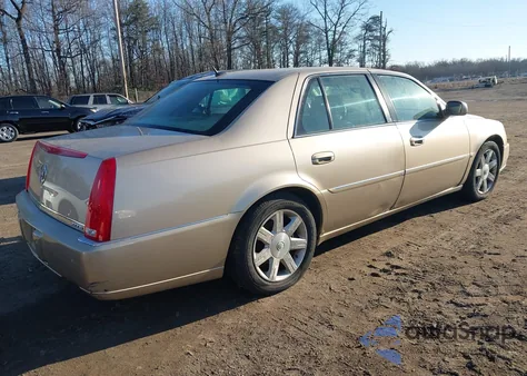 2006 Cadillac Dts Standard z USA, uszkodzony, nr VIN 1G6KD57Y76U209942